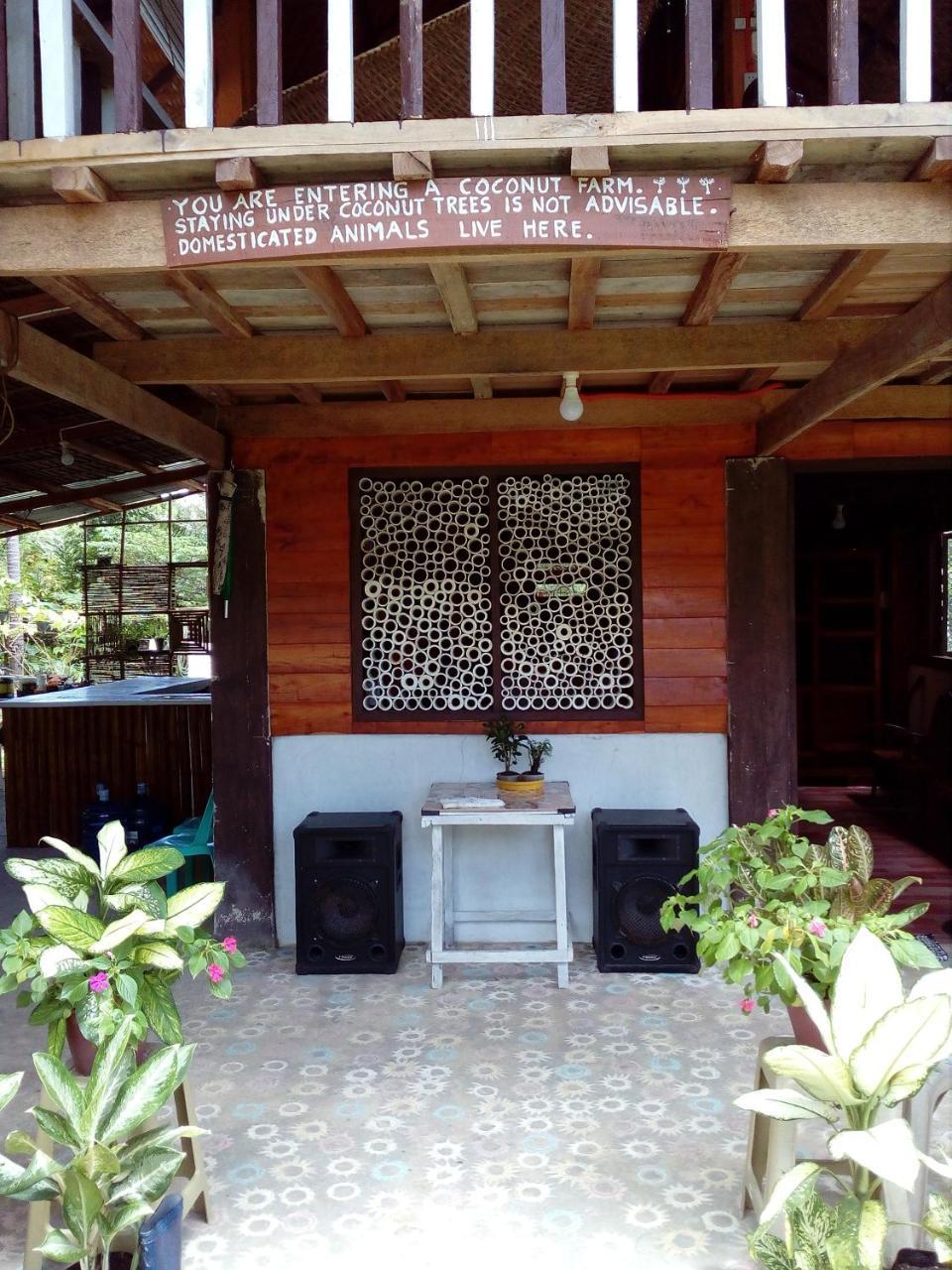 Batuan Hammock Hostel Exterior photo